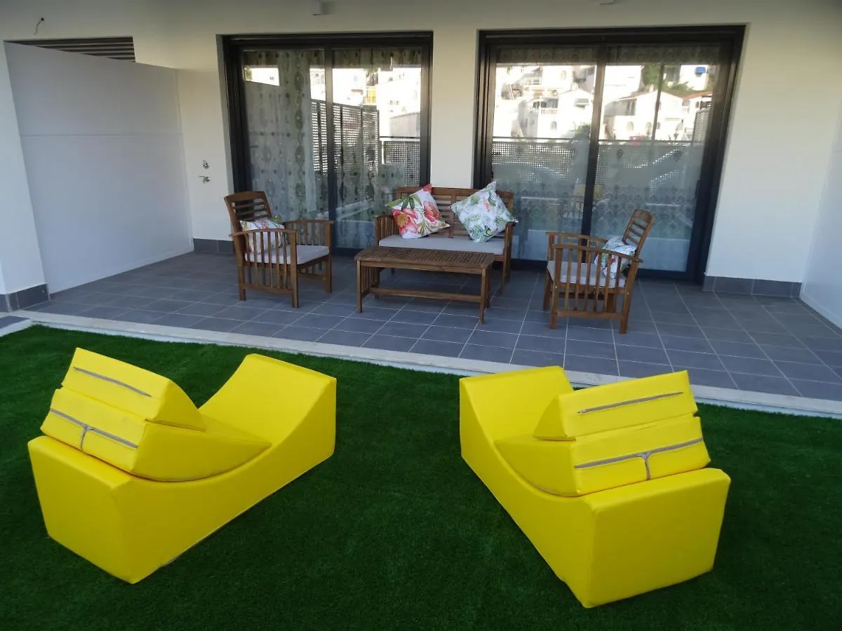 Boutique Apartment Near The Beach, 1 Gbps Wi-Fi Málaga 0*,