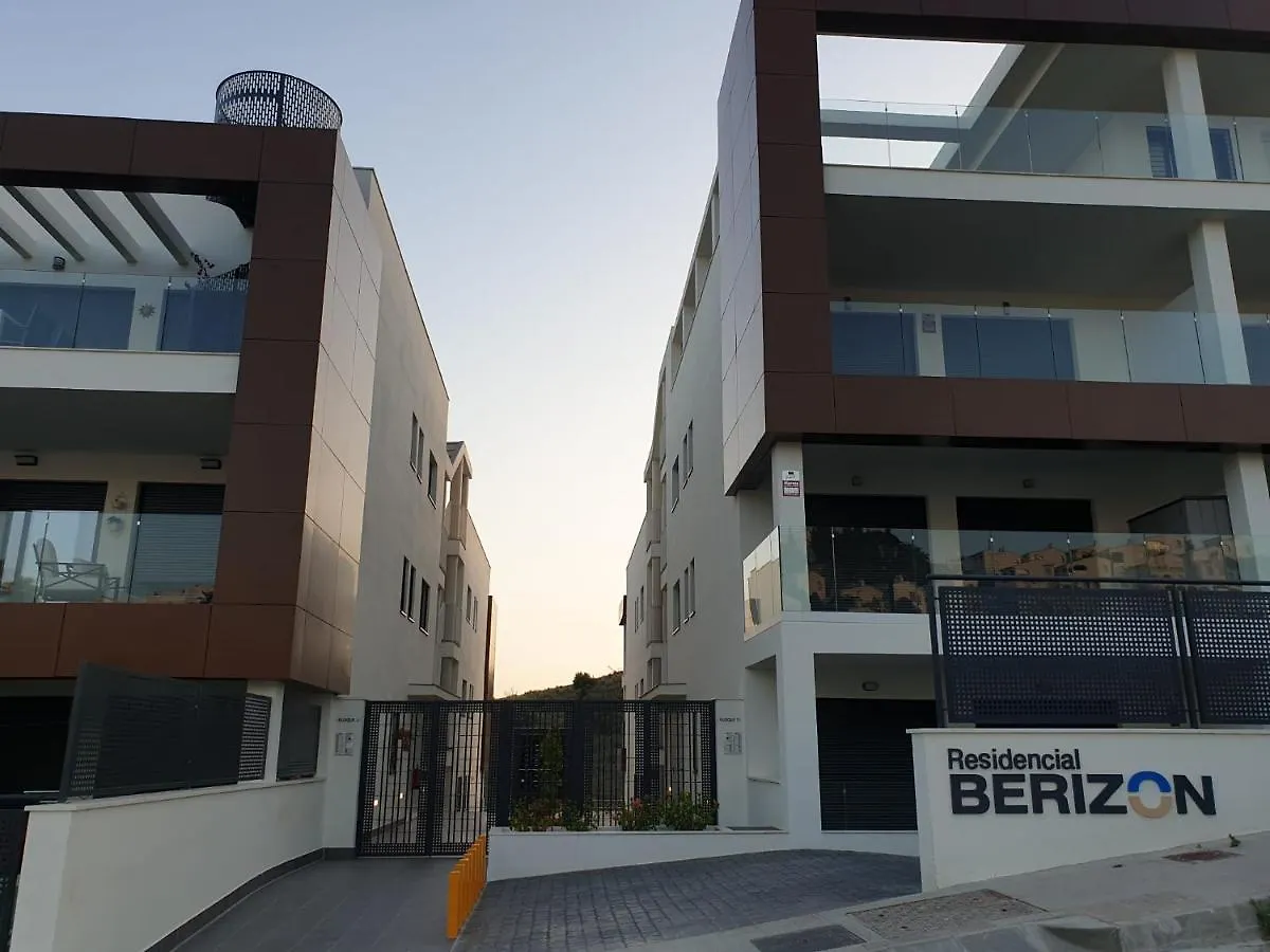 Boutique Apartment Near The Beach, 1 Gbps Wi-Fi マラガ 0*,  スペイン